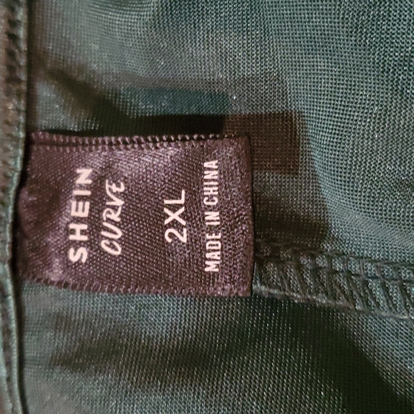 Shein Dress - Picture 5 of 6